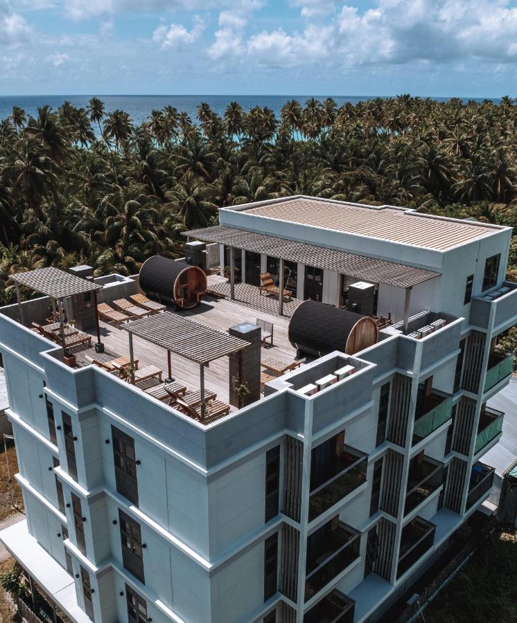Ataraxis Grand And Spa Fuvahmulah Exterior photo