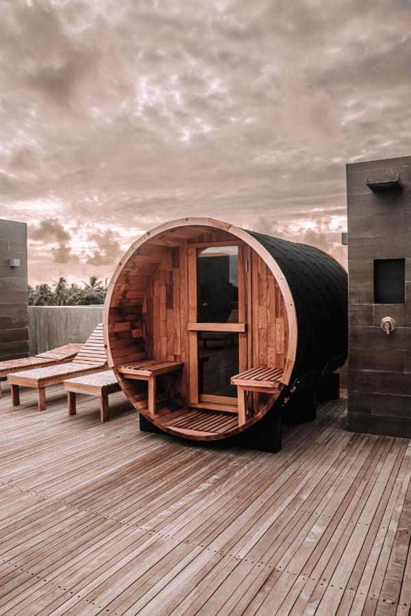 Ataraxis Grand And Spa Fuvahmulah Exterior photo